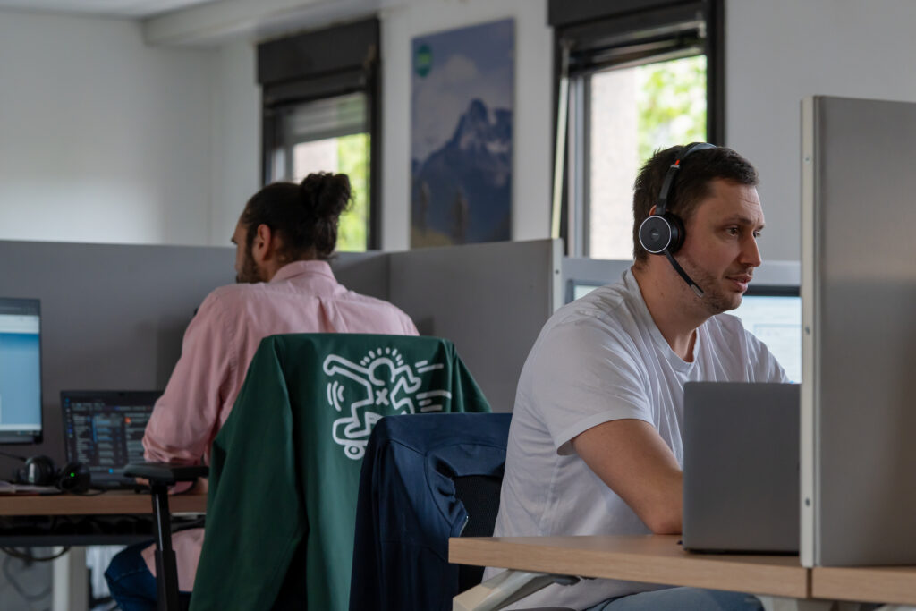 conseiller au téléphone